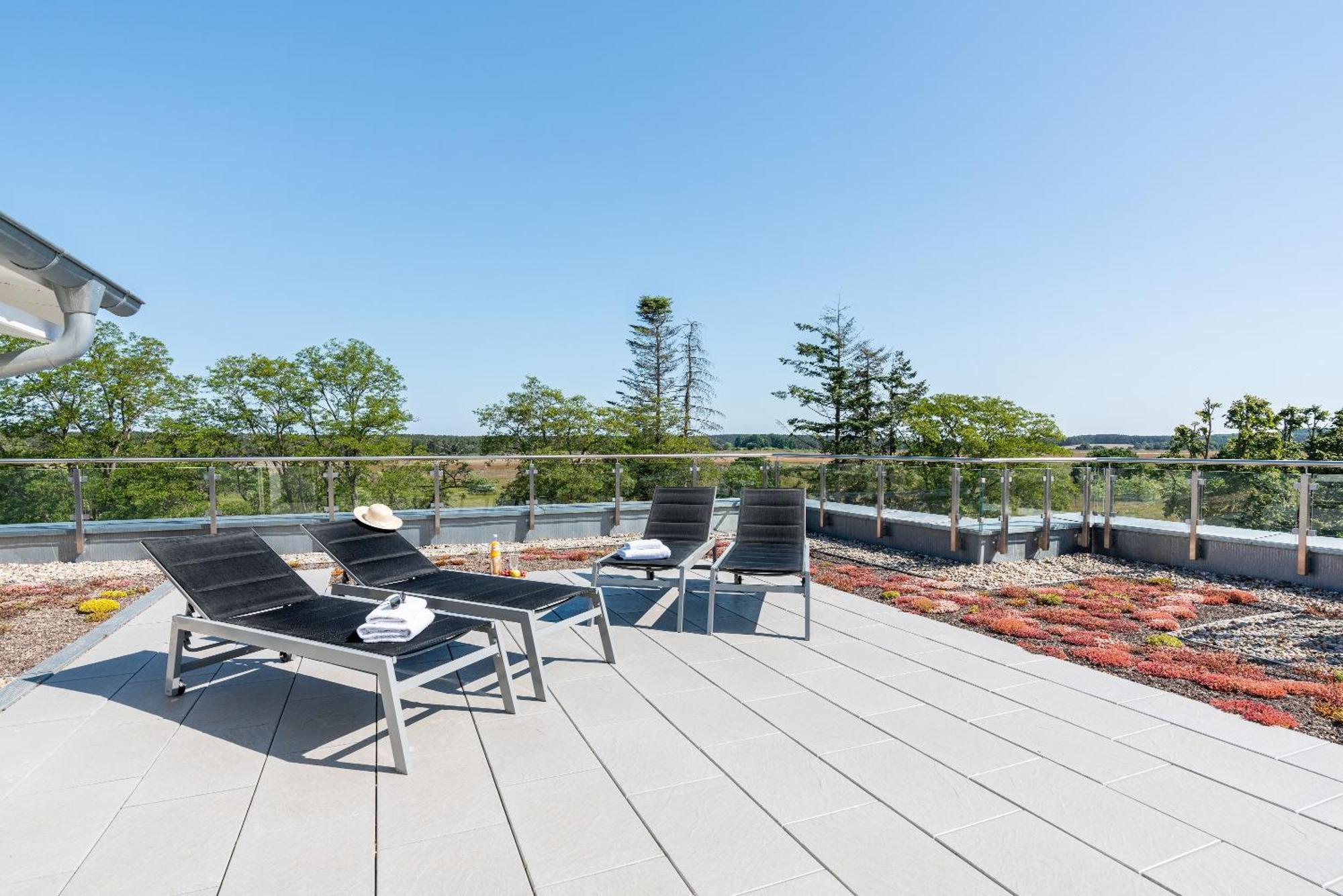 Terrassenwohnung "Haffgefluester" - Haffresidenz Garz  Экстерьер фото
